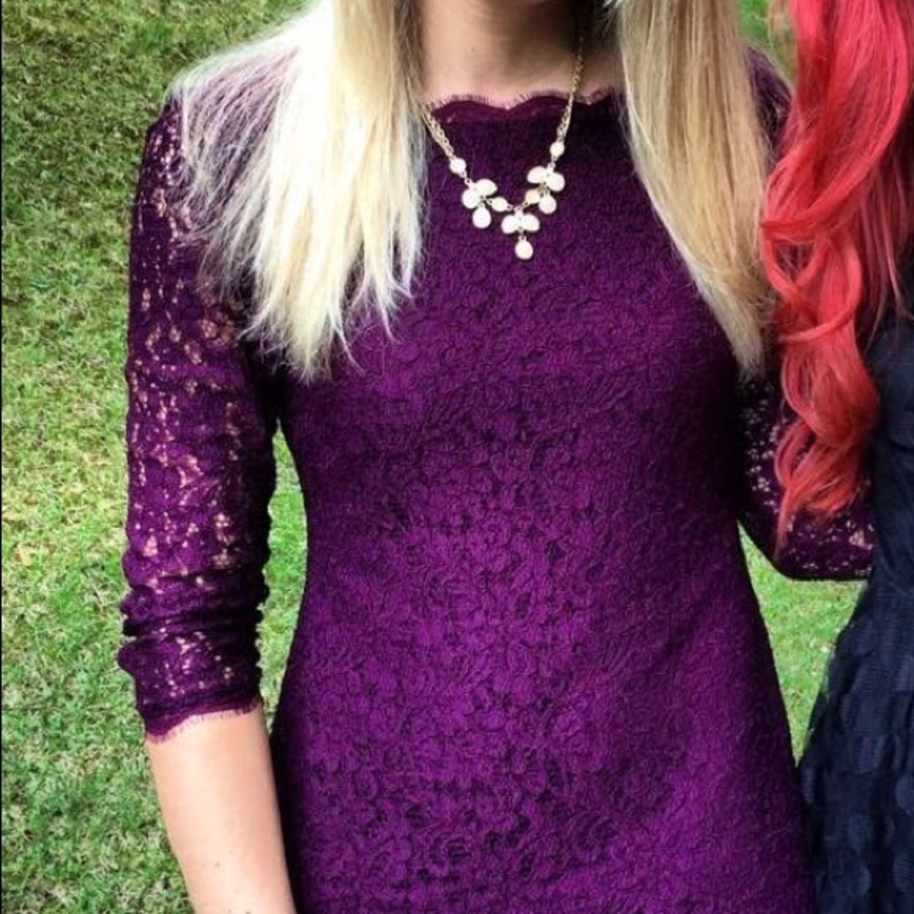 Adrianna Pappell lace dress